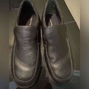 Used Hush Puppies Shoes size 10 1/2